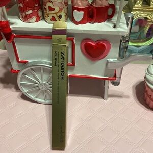 Hourglass Phantom Lipstick - Gold